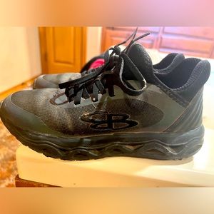 Boombah turf shoes. Men’s 6.5 / women 8